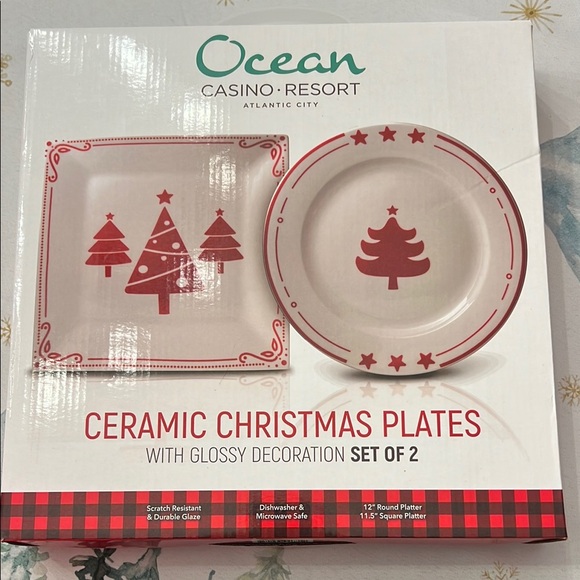 Ceramic Christmas Plates Set of 2 - Red - Picture 7 of 7